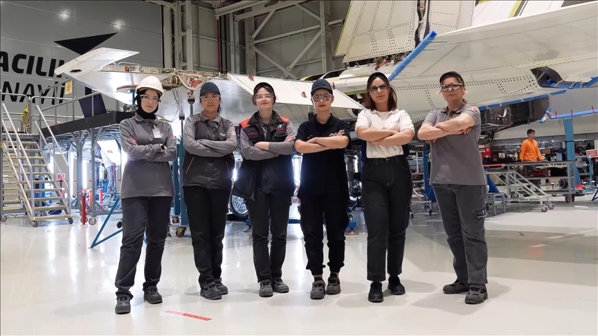 Türk Kadınlarından Milli Muharip Uçak KAAN’a Özel İmza